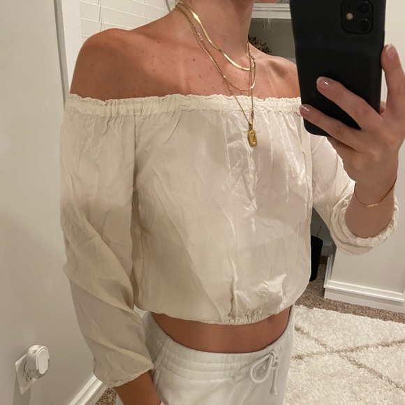 BRANDY MELVILLE LONG SLEEVE - Picture 1 of 4